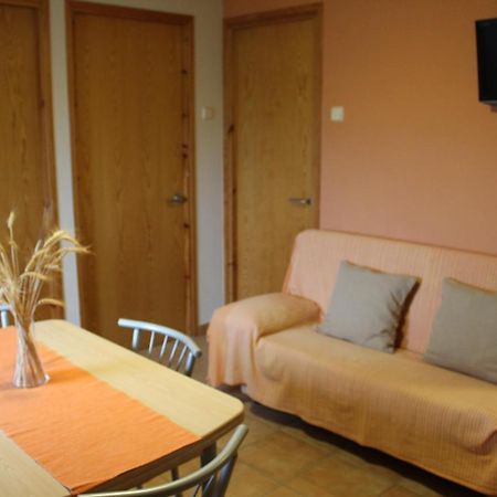 Castell De Ceuro. Hotel Rural Ogern Exterior photo